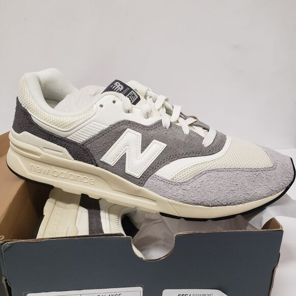 New Balance CM997HRK Sneakers in Light Aluminum / Team Away Grey Size 13 - Picture 4 of 12